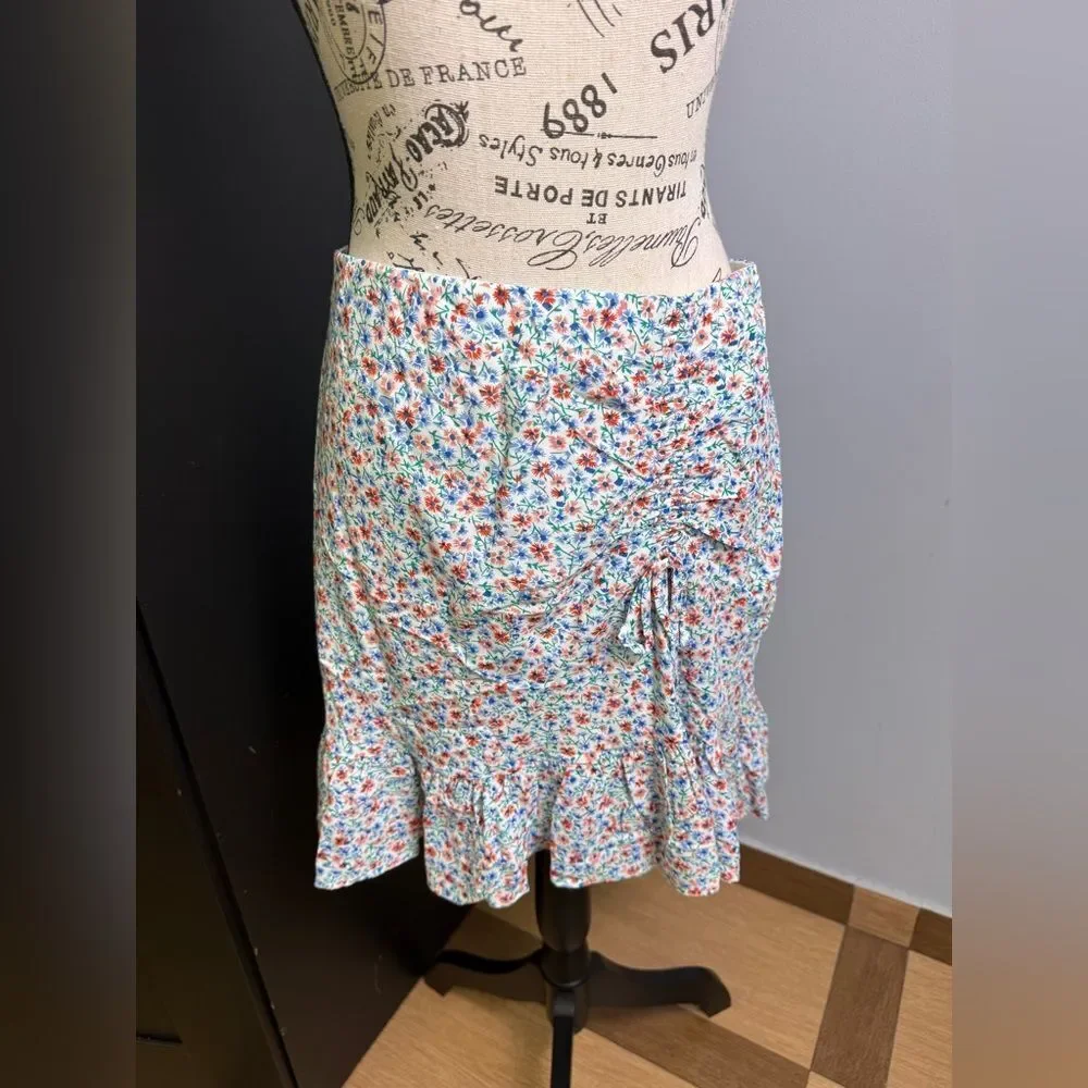 Rails Lara Wild Daisies Floral Skirt NWT Size M